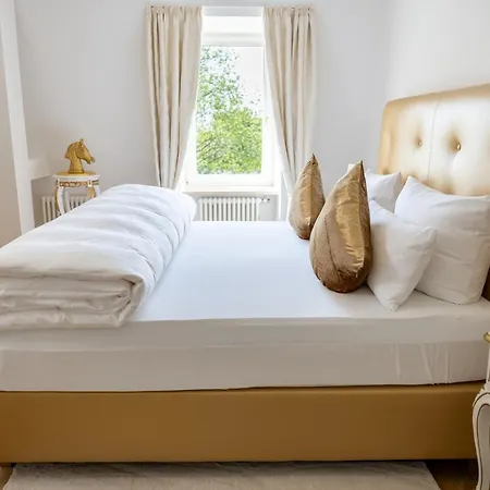Hotel Schloss Breitenfeld & Tagung 4*